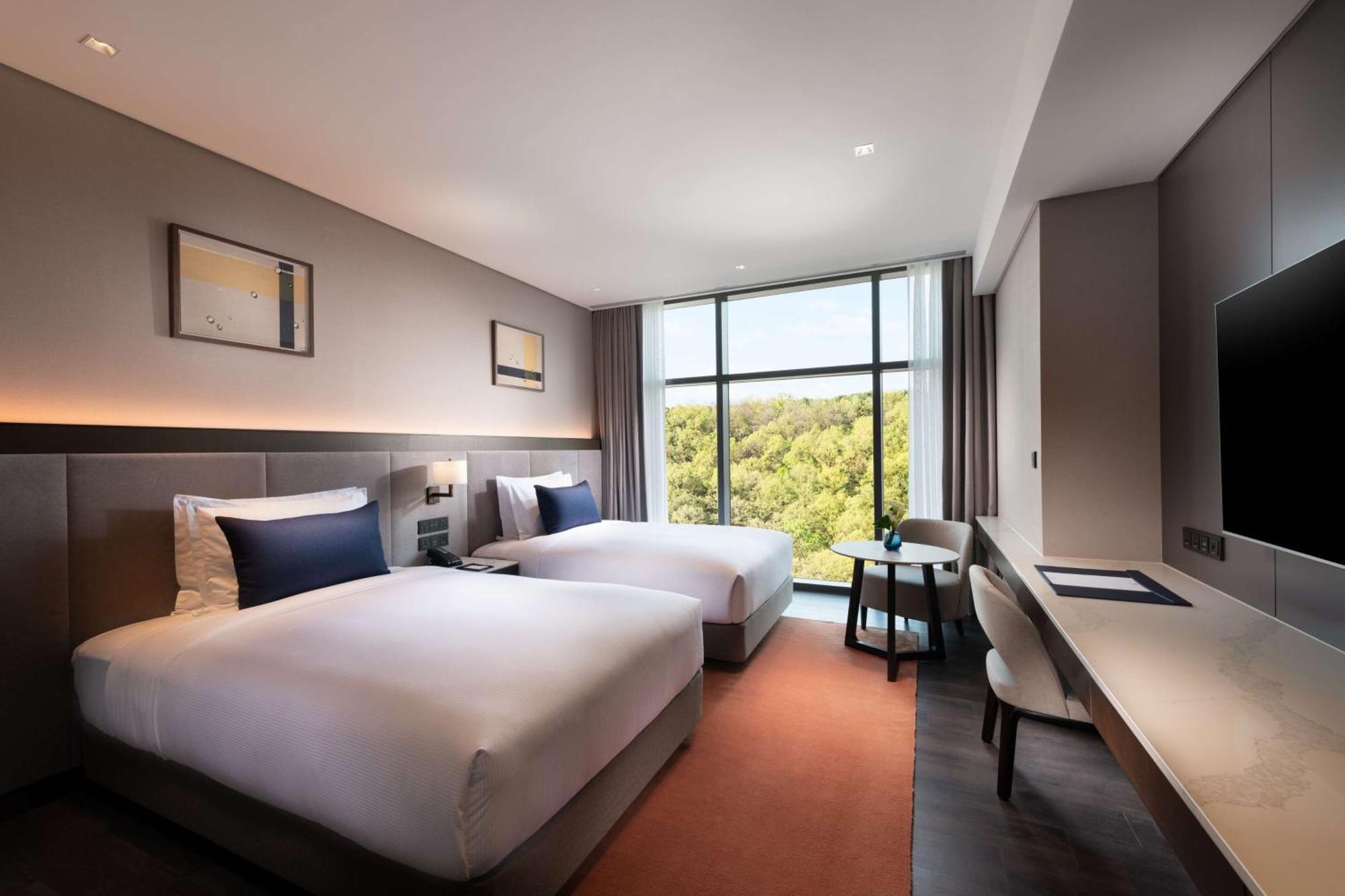 Doubletree By Hilton Seoul Pangyo Hotel Seongnam Ngoại thất bức ảnh