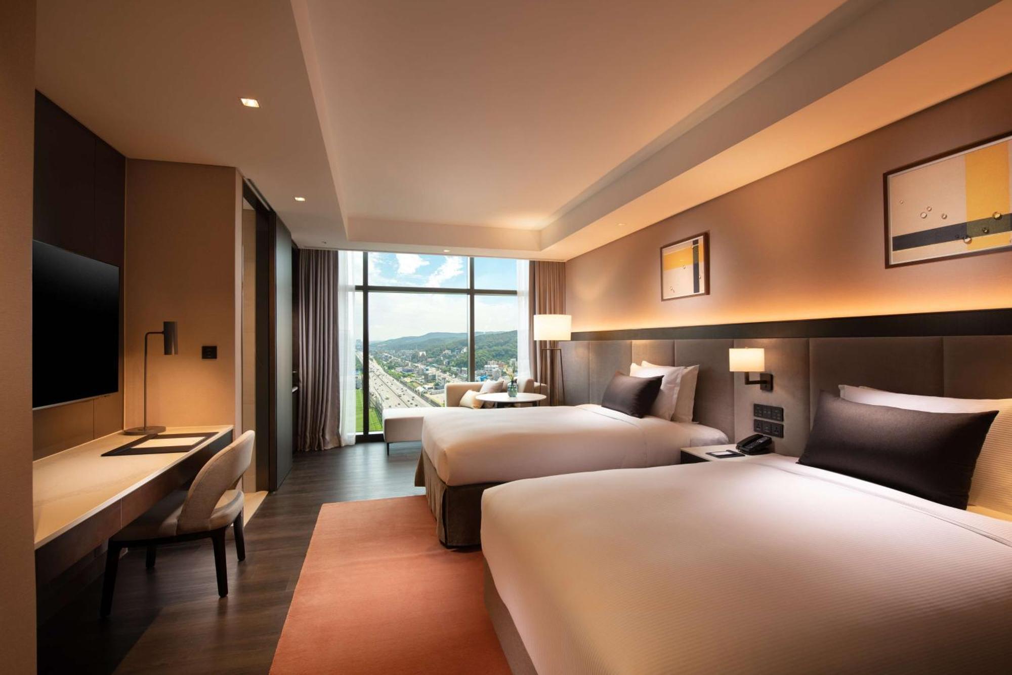 Doubletree By Hilton Seoul Pangyo Hotel Seongnam Ngoại thất bức ảnh