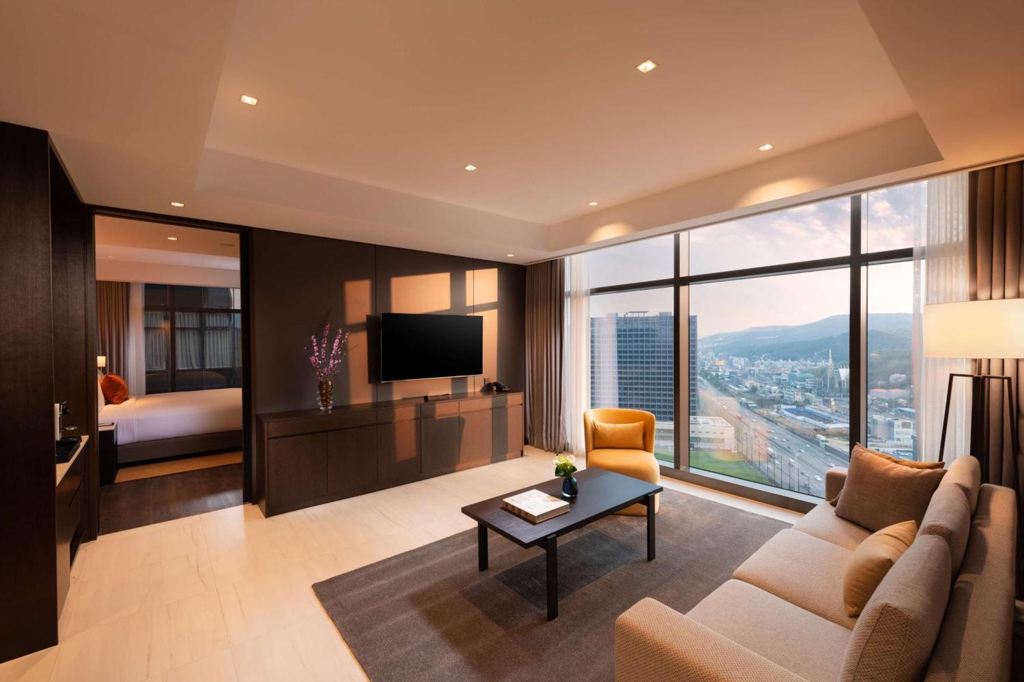 Doubletree By Hilton Seoul Pangyo Hotel Seongnam Ngoại thất bức ảnh