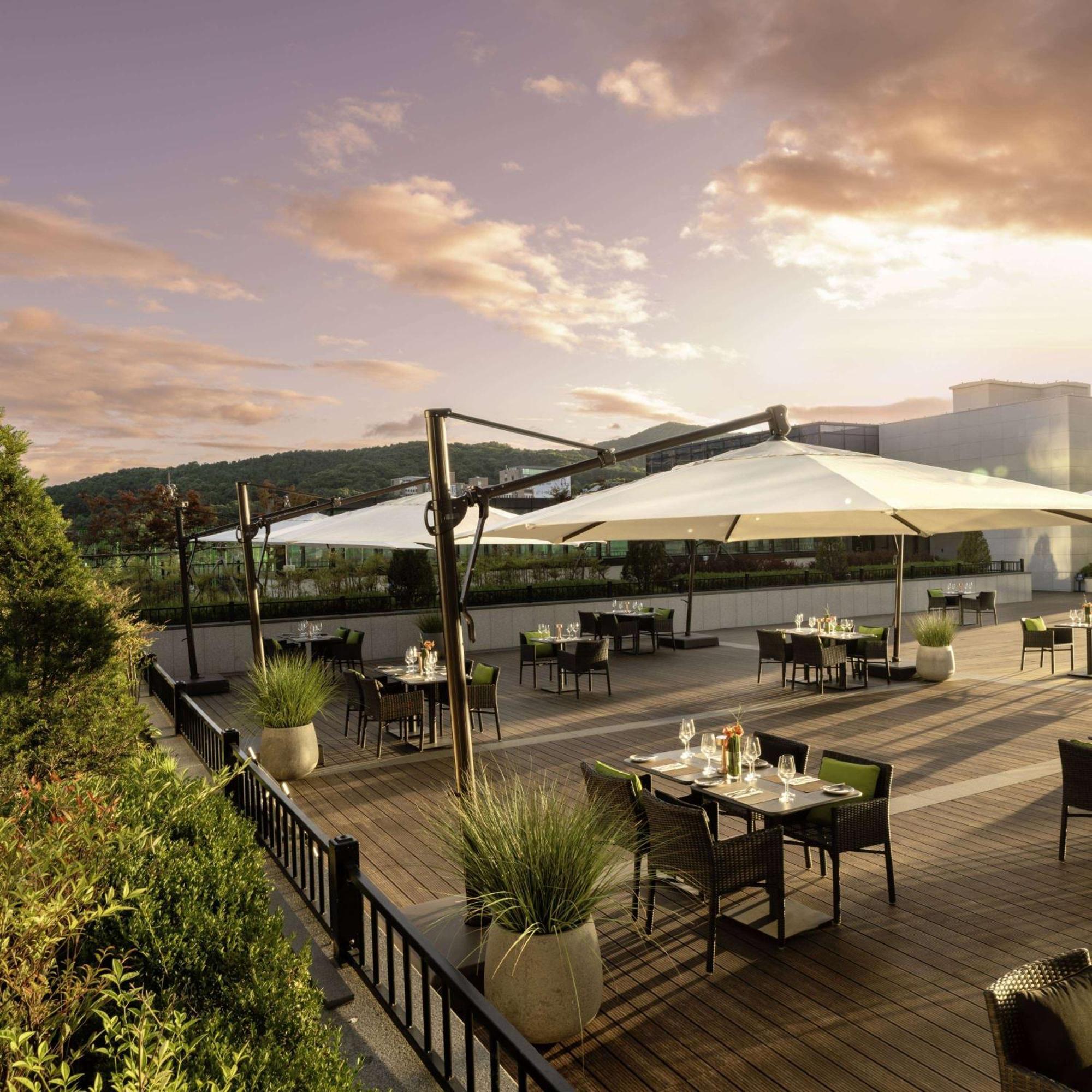 Doubletree By Hilton Seoul Pangyo Hotel Seongnam Ngoại thất bức ảnh